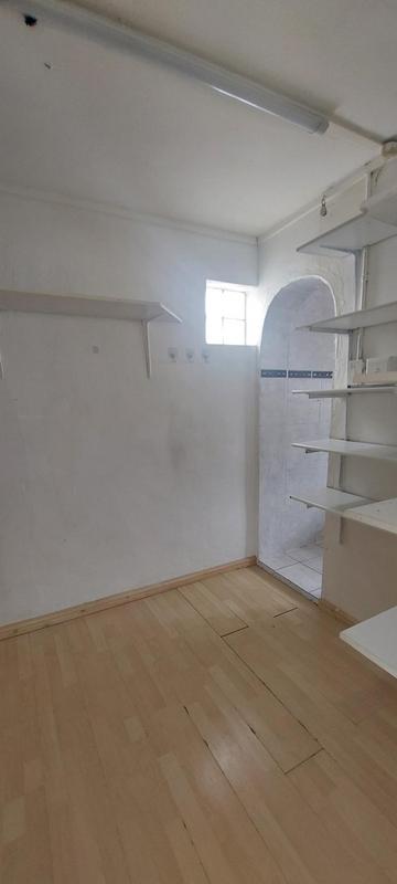 To Let 3 Bedroom Property for Rent in Grassy Park Western Cape